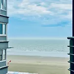 Zijdelings Zeezicht 2 Slaapkamers 2 Badkamers Appartement *