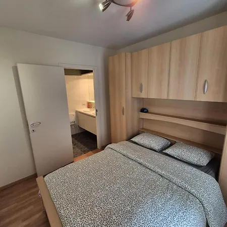 Zijdelings Zeezicht 2 Slaapkamers 2 Badkamers Апартаменты *