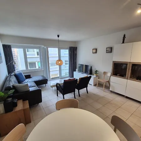 Апартаменты Zijdelings Zeezicht 2 Slaapkamers 2 Badkamers *