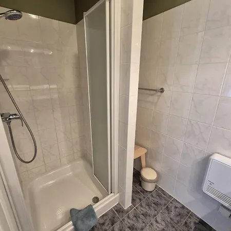 Zijdelings Zeezicht 2 Slaapkamers 2 Badkamers * ブランケンベルヘ